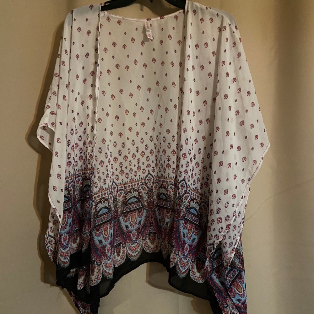 Xhilaration kimono